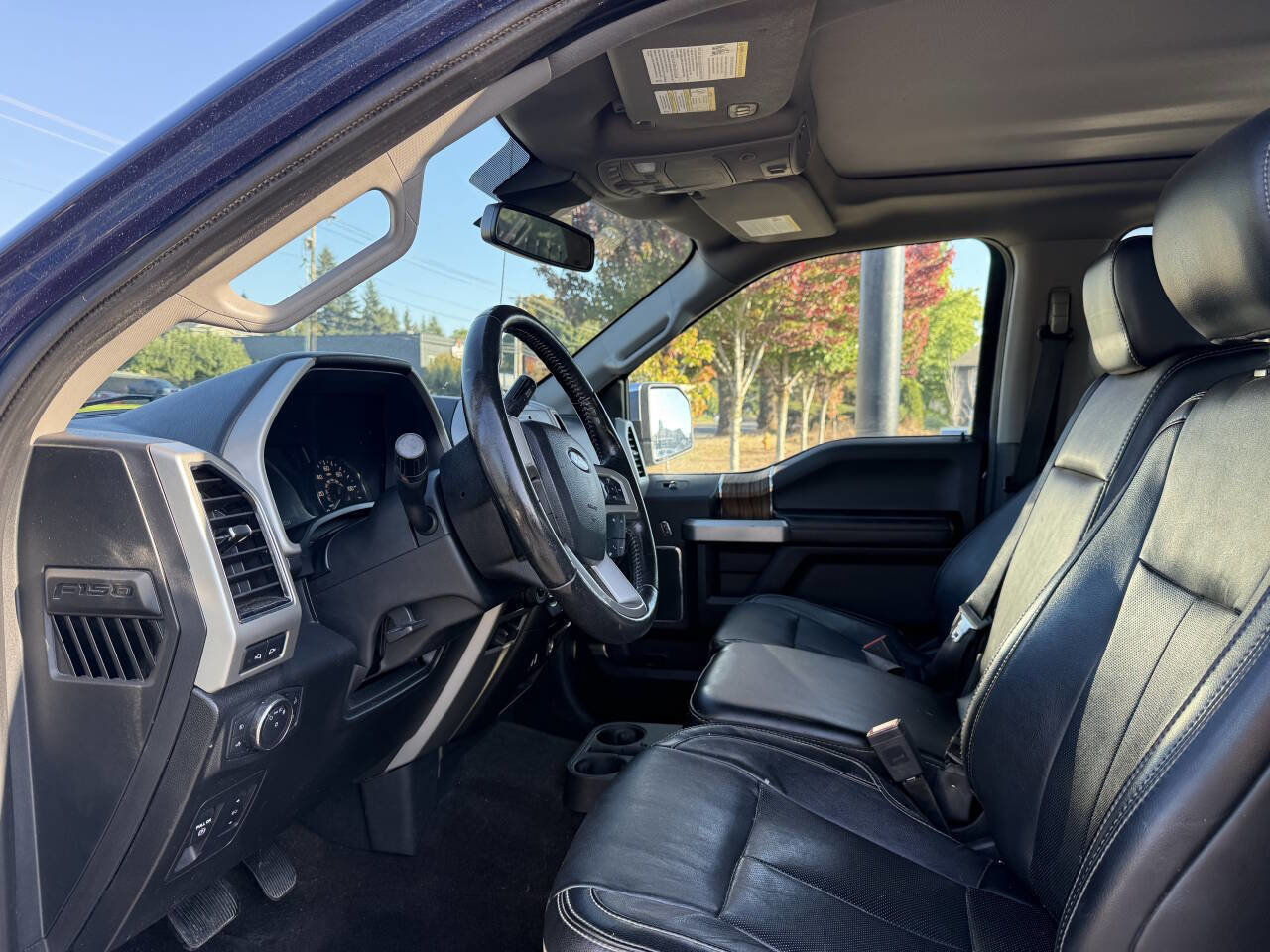 Used 2019 Ford F150 Lariat image 14