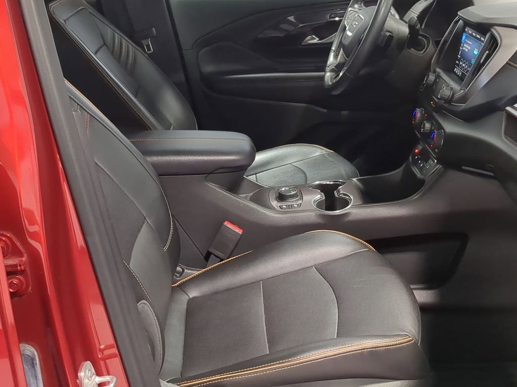 Used 2022 GMC Terrain AT4 w/ Infotainment Package II image 28