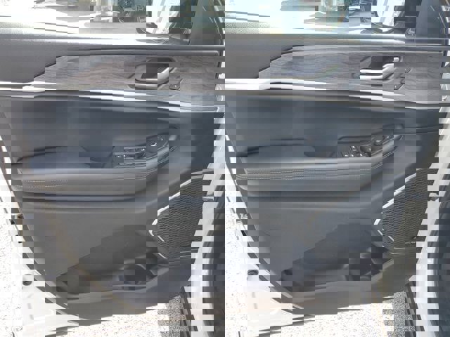 Used 2021 Jeep Grand Cherokee L Limited image 24