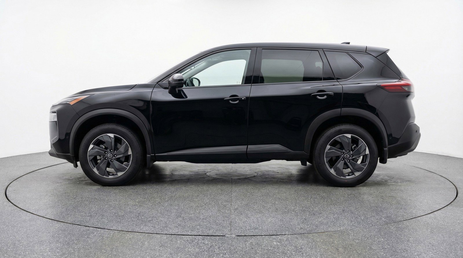Used 2025 Nissan Rogue SV FWD image 5