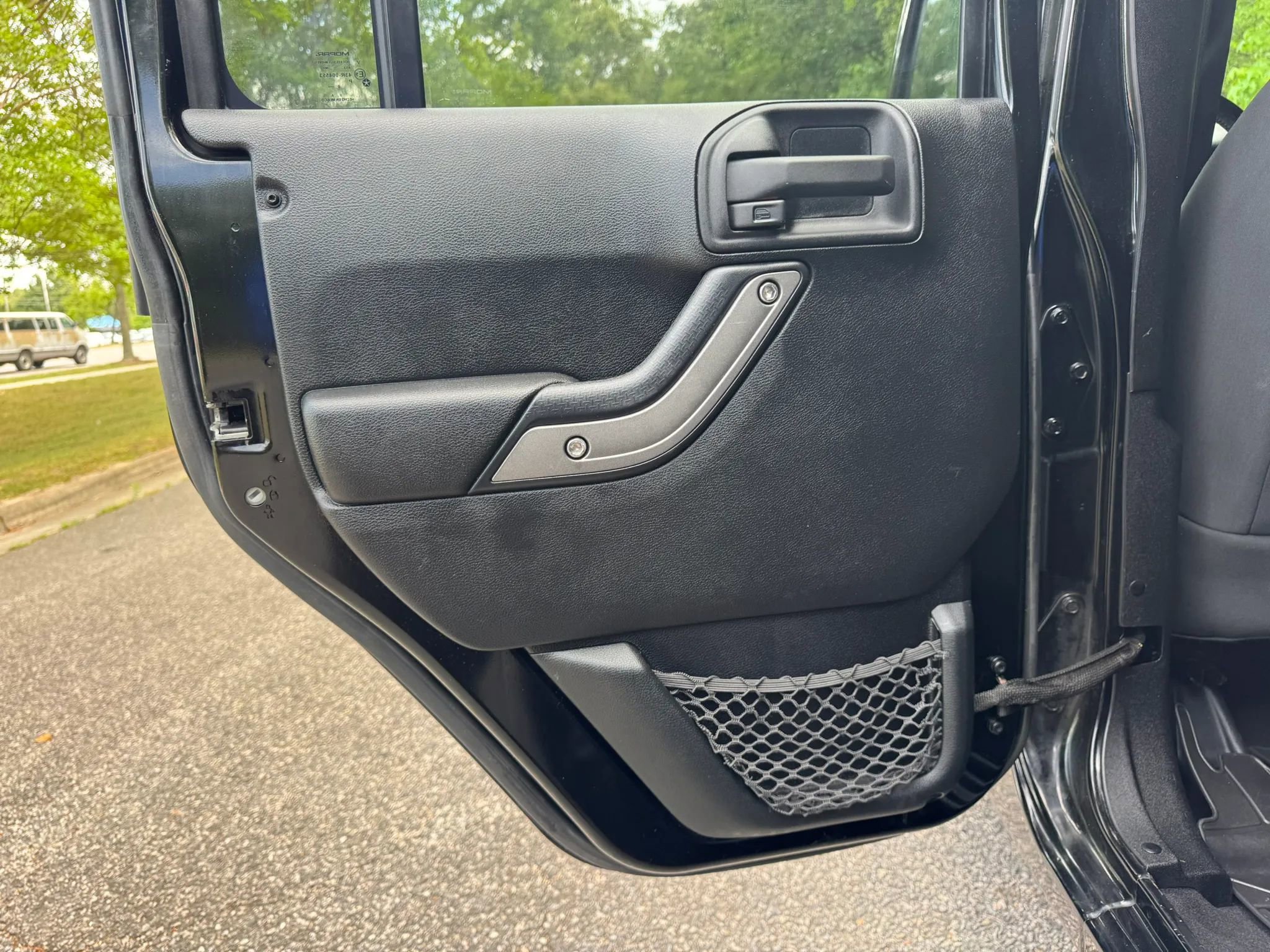 Used 2011 Jeep Wrangler Unlimited Sport AWD/4WD image 10