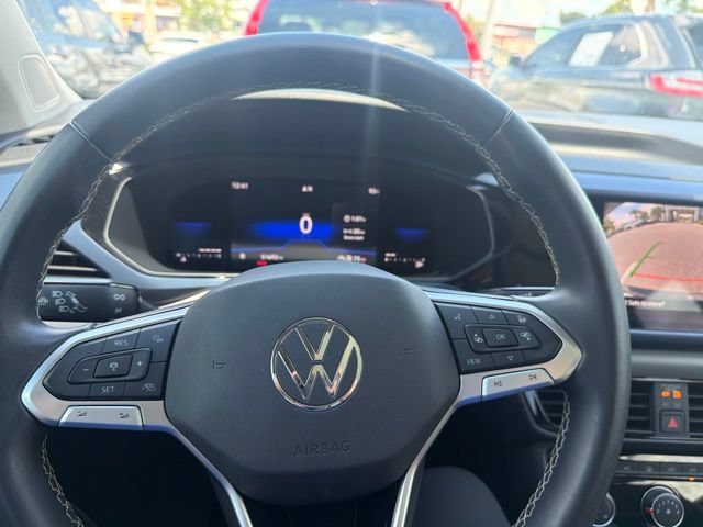 Certified 2023 Volkswagen Taos SE w/ Panoramic Sunroof Package FWD image 23