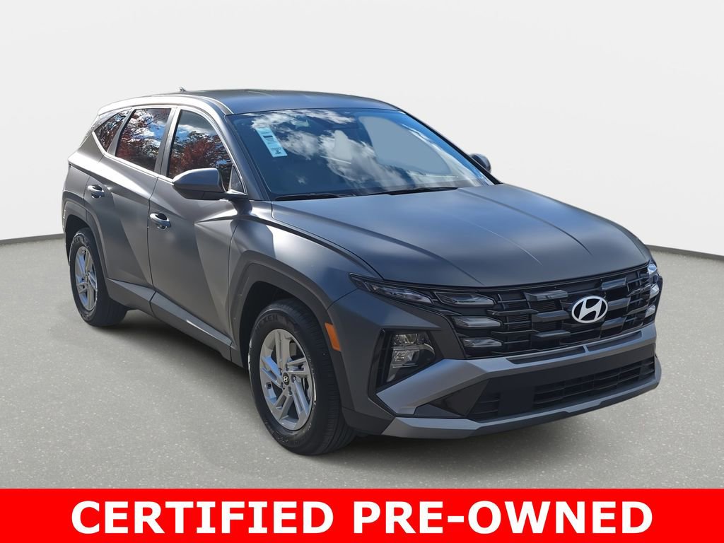 Used 2025 Hyundai Tucson SE image 3