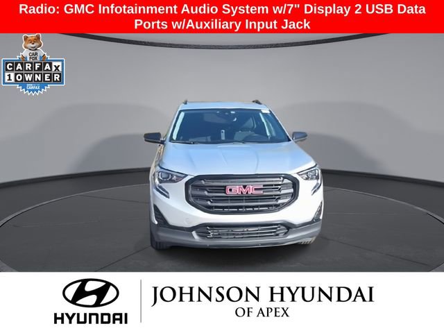 Used 2020 GMC Terrain SLE w/ Elevation Edition image 3