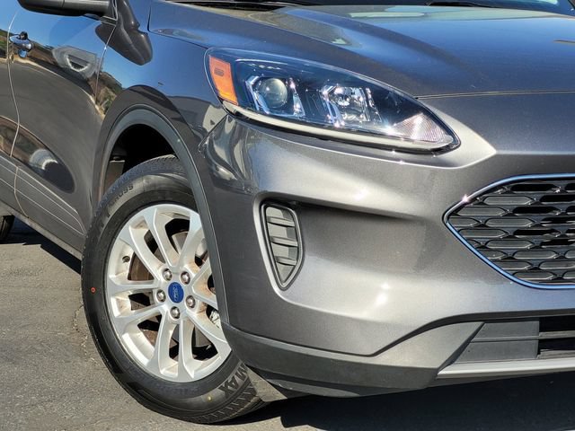 Used 2022 Ford Escape SE w/ Convenience Package FWD image 10
