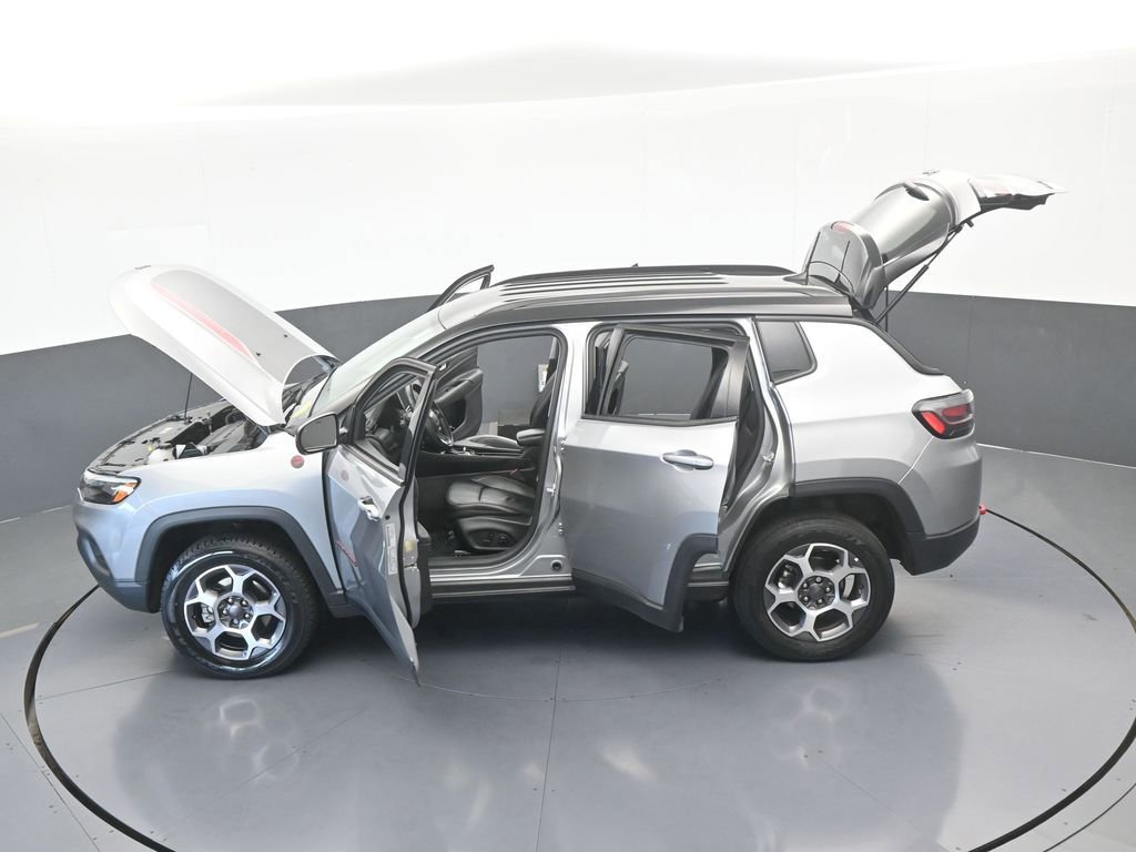 Used 2022 Jeep Compass Trailhawk w/ Trailhawk Elite Group image 70