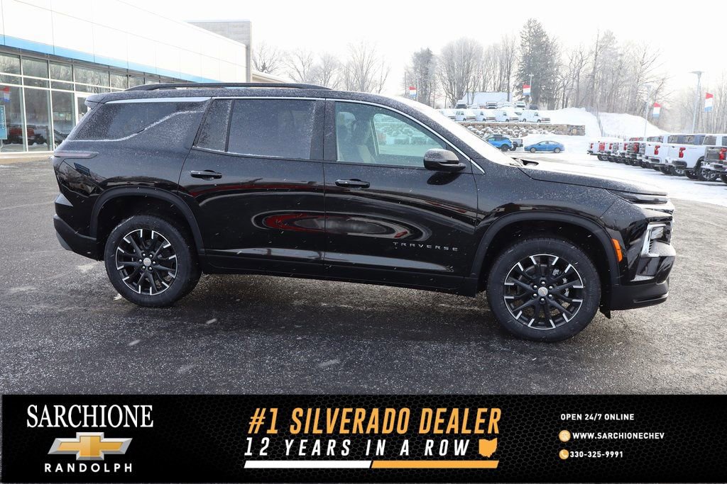 New 2026 Chevrolet Traverse LT w/ Sun and Wheel Package