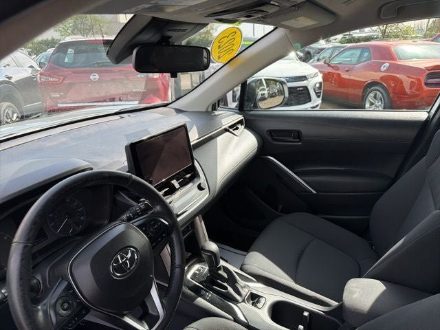 Used 2023 Toyota Corolla Cross LE FWD image 11