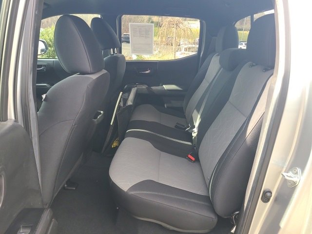 Used 2023 Toyota Tacoma TRD Off-Road image 13