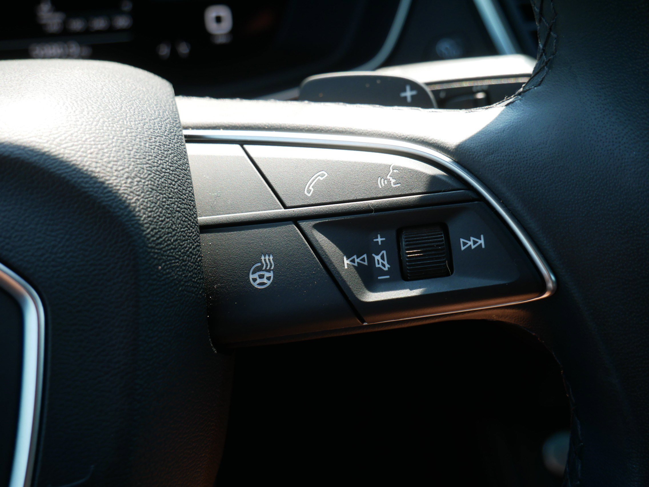 Used 2022 Audi Q5 2.0T Premium Plus w/ Premium Plus Package image 29