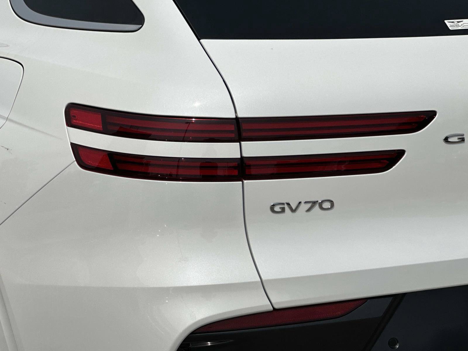 New 2026 Genesis GV70 2.5T AWD/4WD image 9