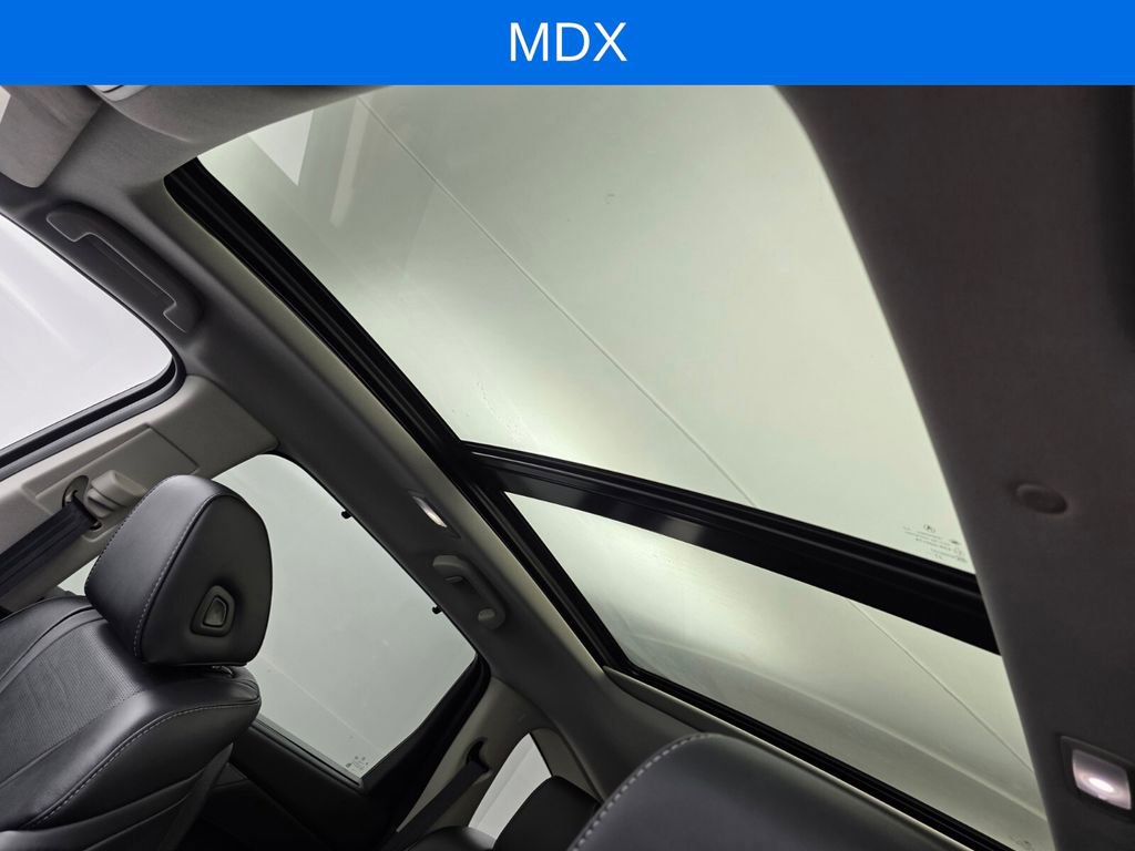 Used 2024 Acura MDX SH-AWD w/ Technology Package image 12