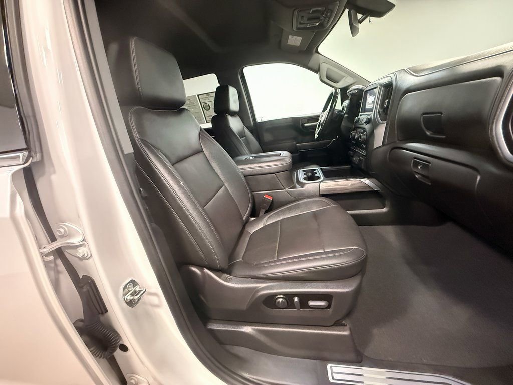 Used 2021 Chevrolet Silverado 1500 LTZ w/ Z71 Off-Road Package image 13