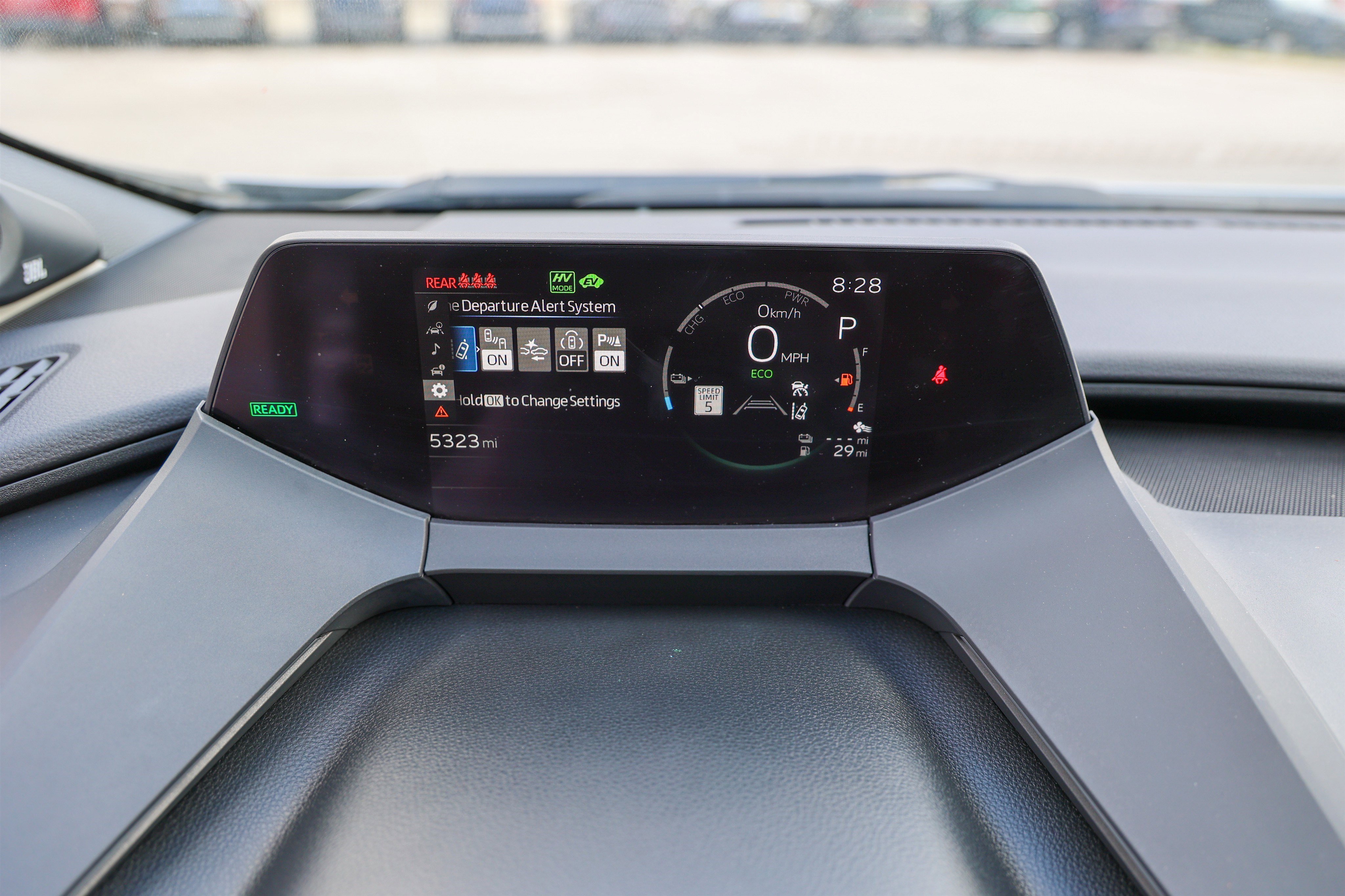 Used 2024 Toyota Prius Prime Premium w/ Advanced Technology Package FWD image 17