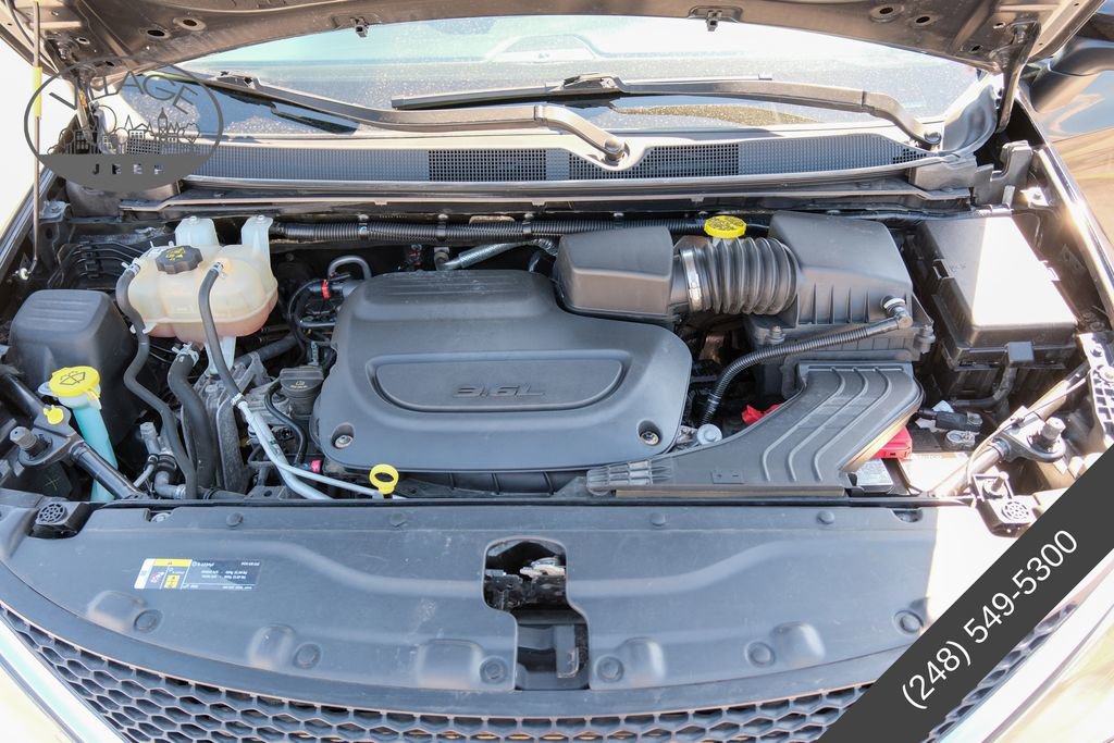 Used 2020 Chrysler Voyager Lxi FWD image 14