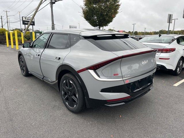 New 2025 Kia EV6 Wind image 6