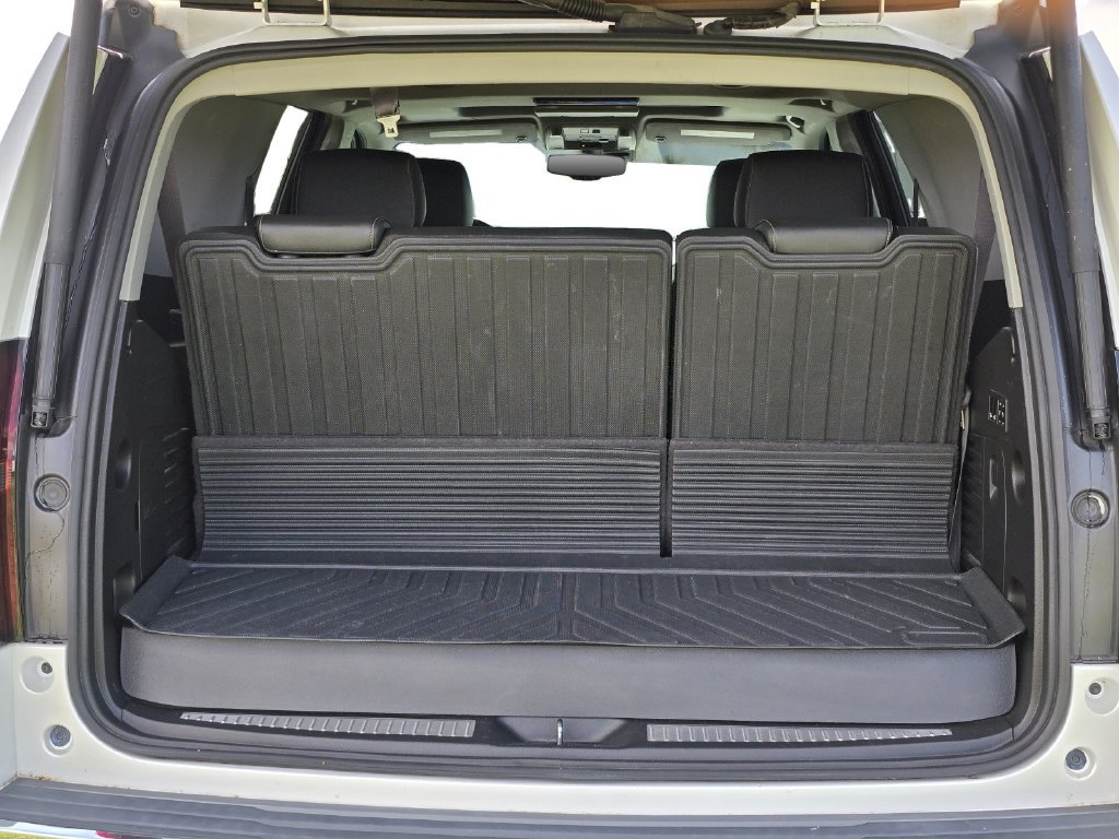 Used 2017 Chevrolet Tahoe Premier RWD image 14