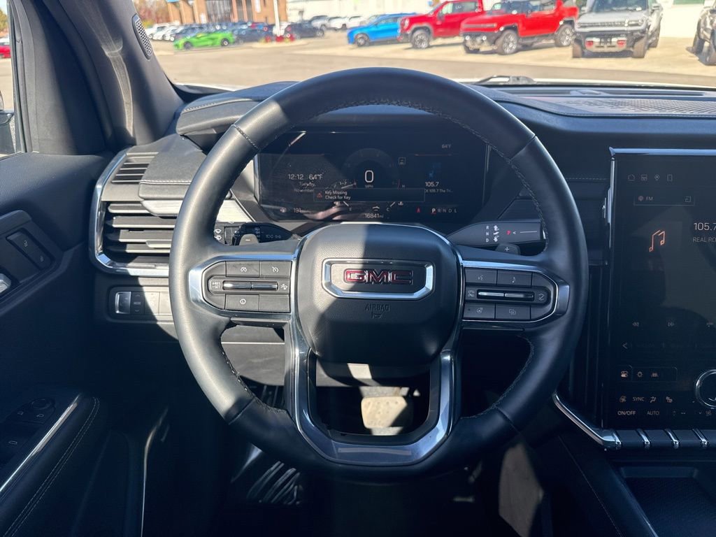 Used 2025 GMC Acadia Elevation FWD image 15