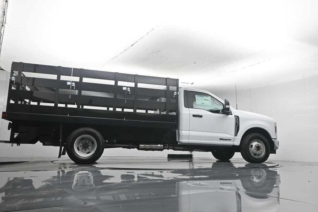 New 2026 Ford F350 XL w/ XL Chrome Package RWD image 7