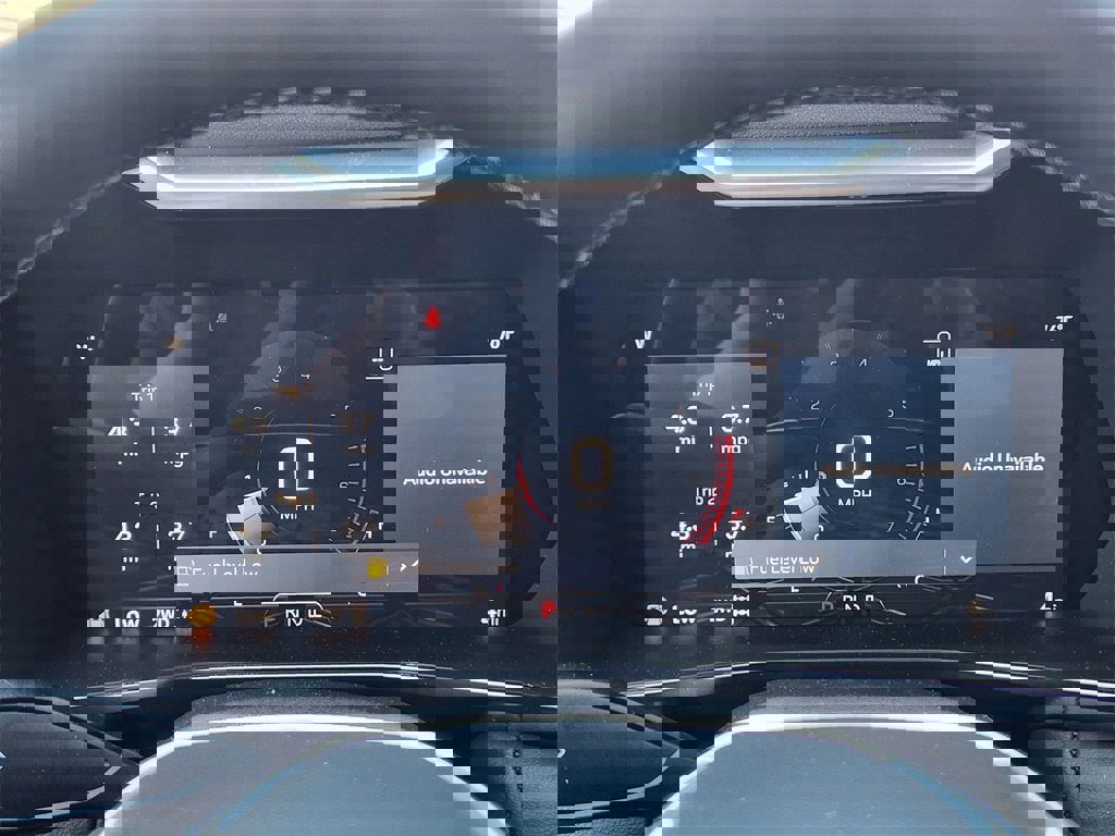 New 2025 GMC Canyon Elevation w/ Convenience Package image 12