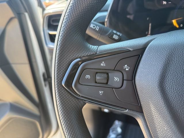 Used 2025 Chevrolet TrailBlazer LS w/ LS Convenience Package FWD image 17