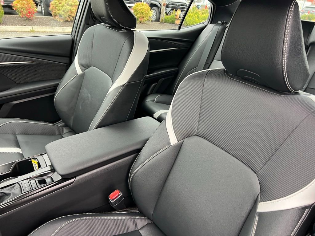Used 2026 Toyota Camry SE w/ Convenience Package FWD image 15