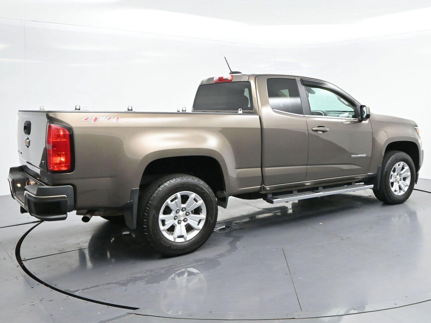 Used 2015 Chevrolet Colorado LT w/ LT Convenience Package AWD/4WD image 7