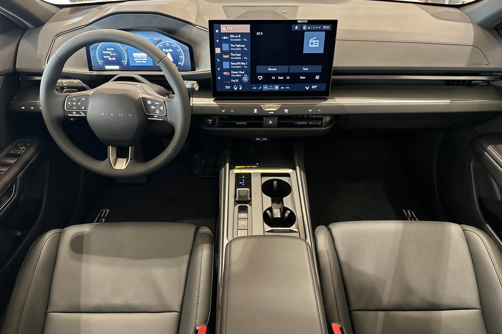 New 2026 Lexus ES 500e AWD/4WD image 13