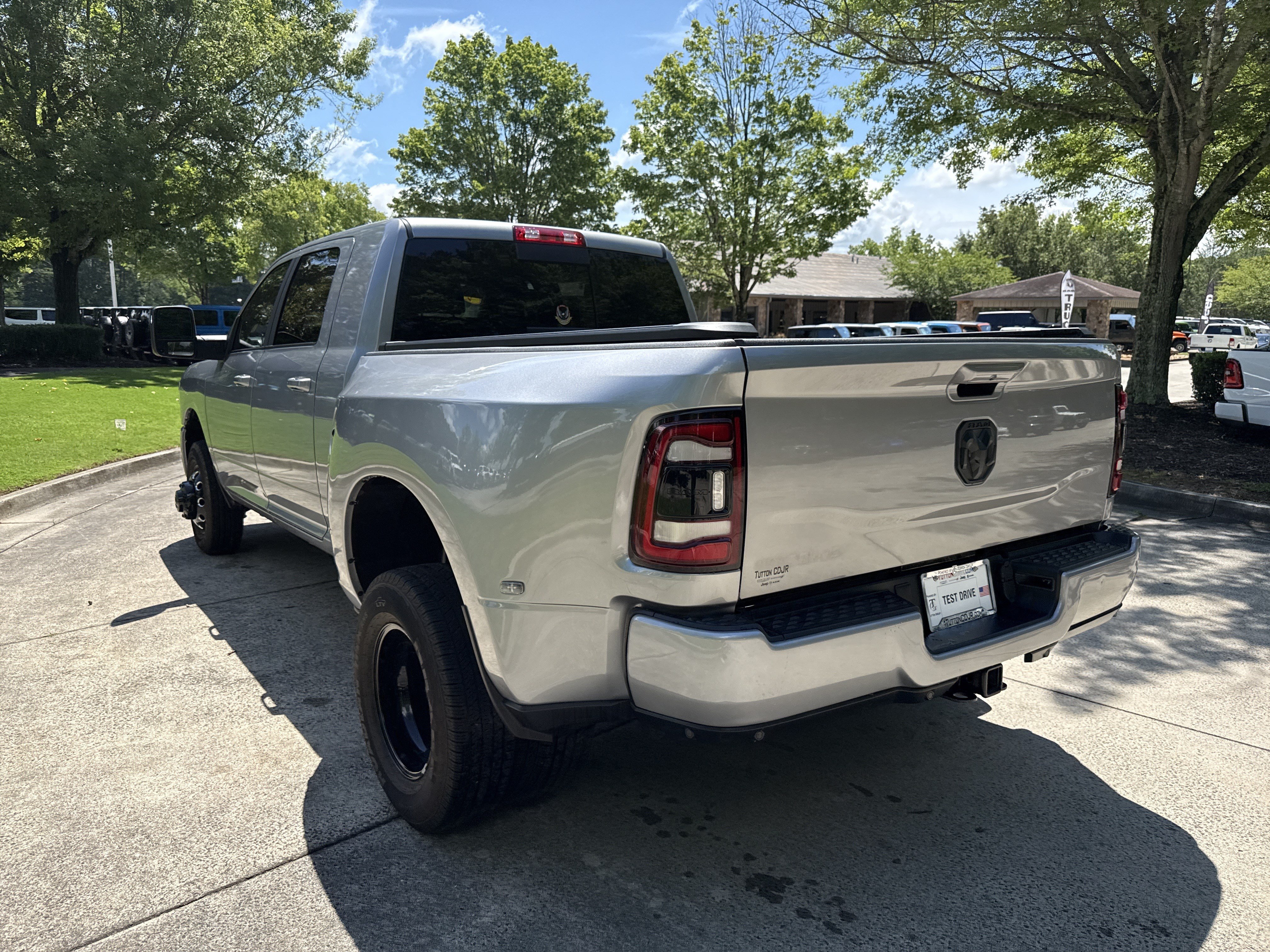 Used 2024 RAM 3500 Laramie w/ Night Edition AWD/4WD image 5