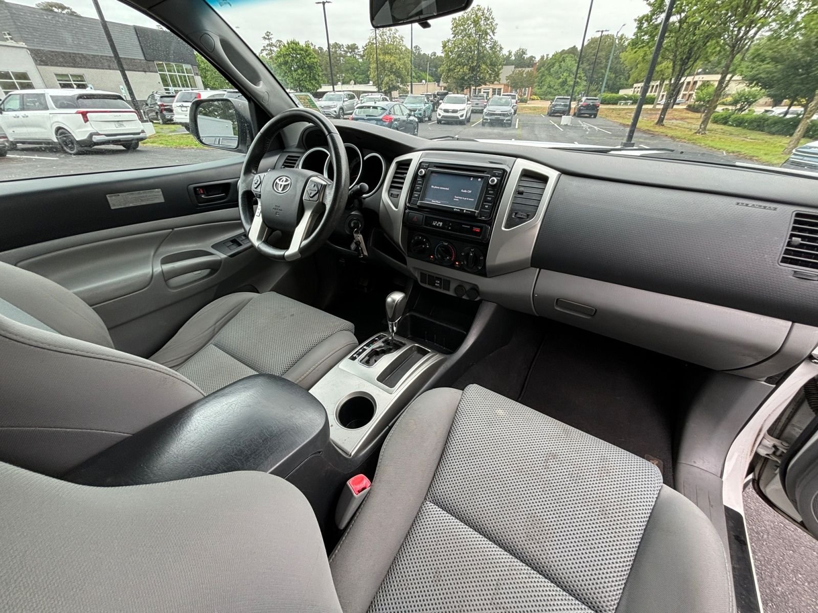 Used 2014 Toyota Tacoma PreRunner w/ TRD Off-Road Package RWD image 17