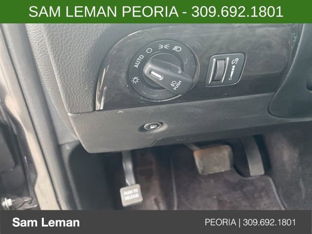 Used 2016 Dodge Durango Limited image 13