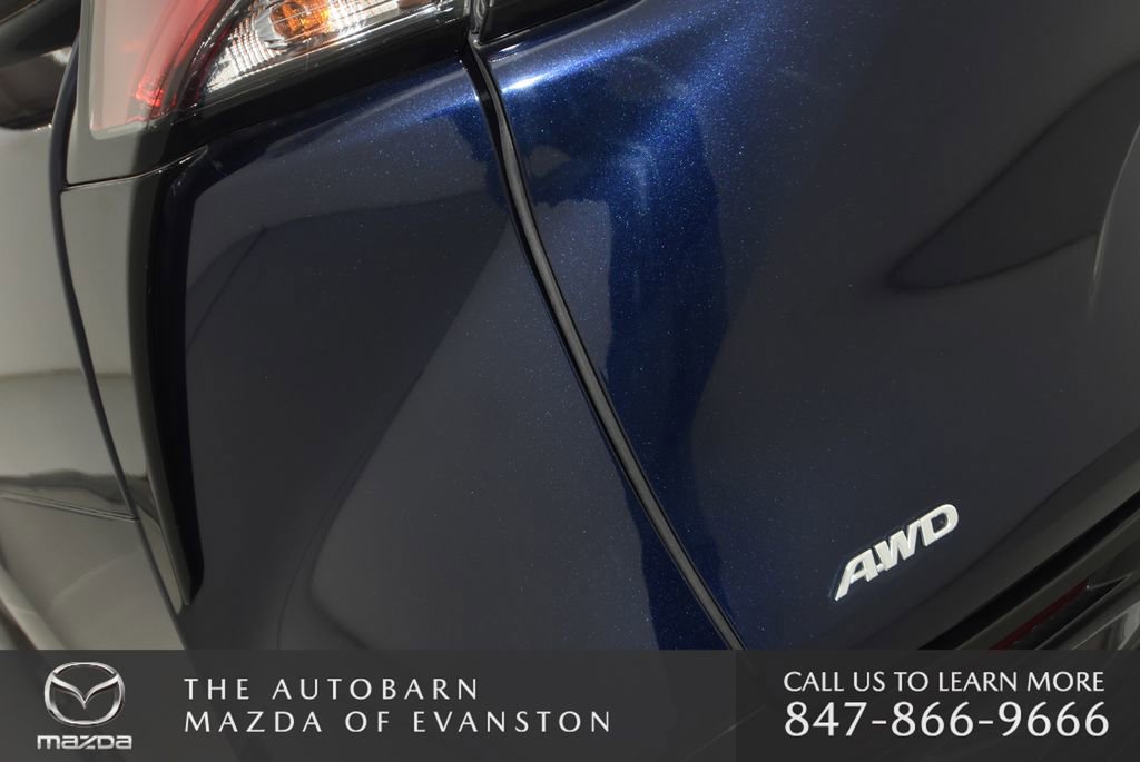 Used 2024 Toyota Sienna XSE AWD/4WD image 44
