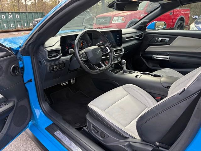 Used 2024 Ford Mustang Premium image 8