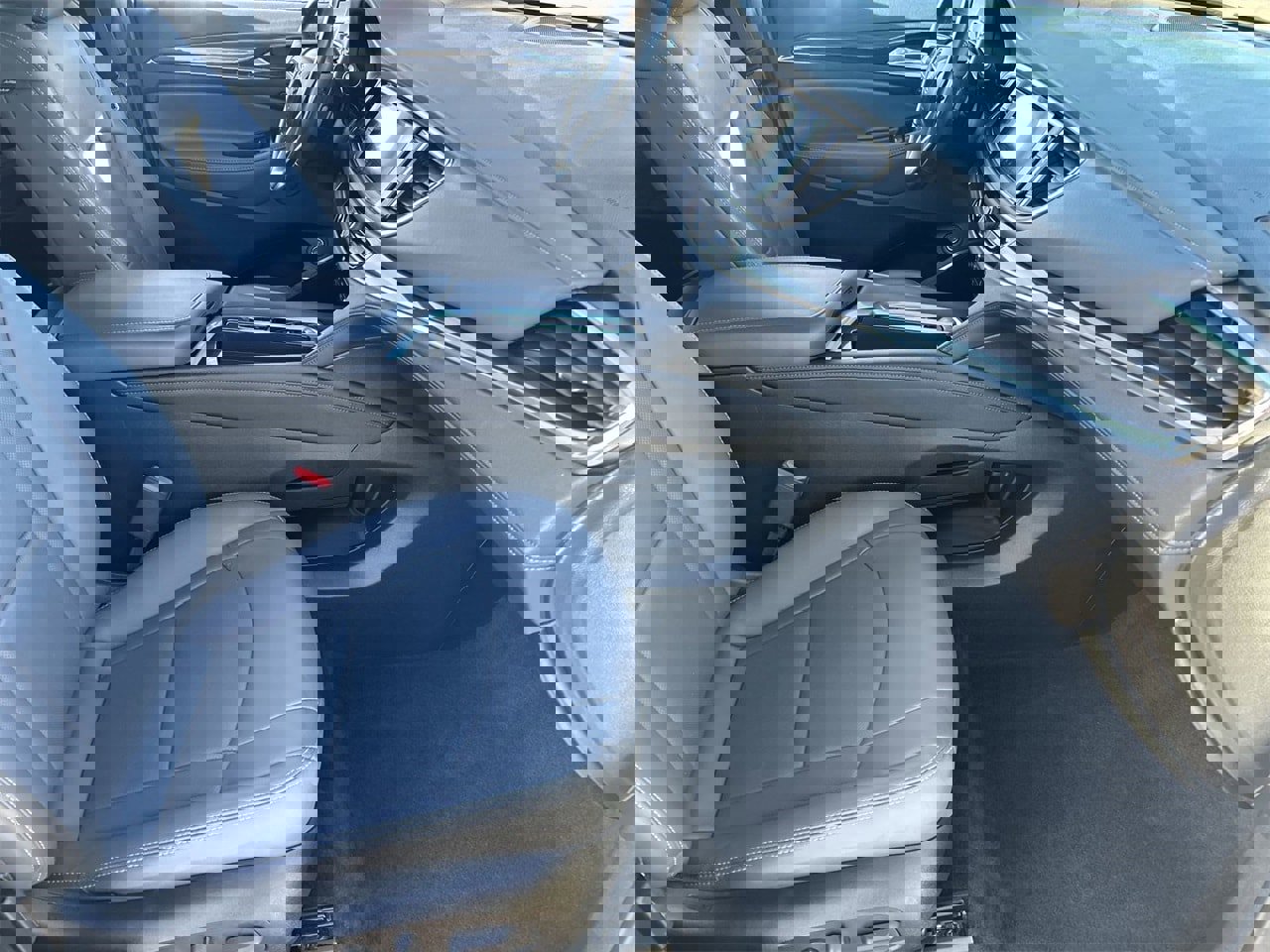 Used 2023 Buick Enclave Premium w/ Experience Buick Package image 8