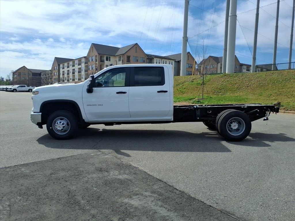 New 2026 Chevrolet Silverado 3500 LT w/ Ambulance/Fire/Rescue Package AWD/4WD image 32