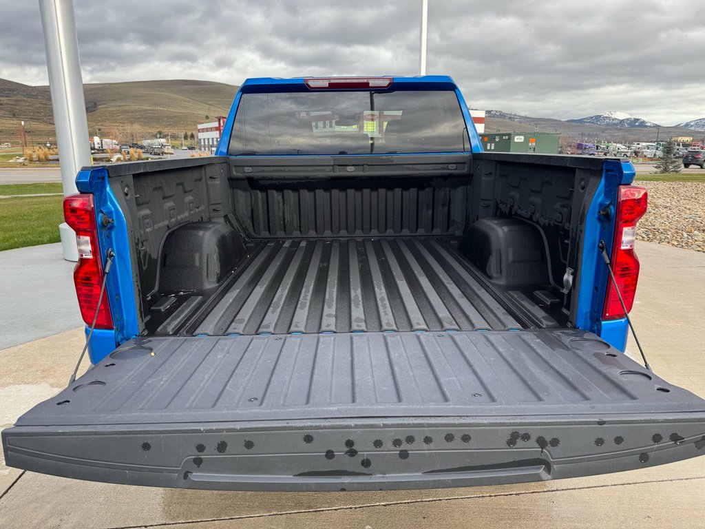 Used 2023 Chevrolet Silverado 1500 Custom w/ Rally Edition image 10