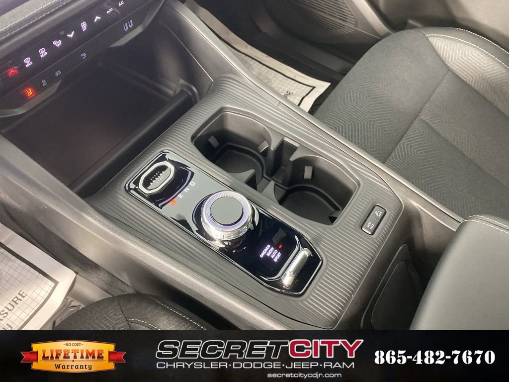 New 2026 Jeep Cherokee Laredo image 23