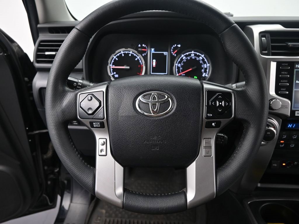 Used 2022 Toyota 4Runner Limited image 22