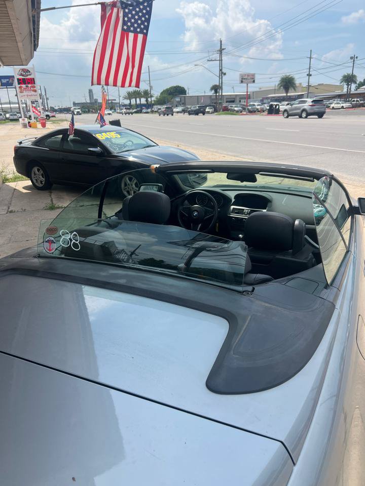 Used 2005 BMW 645Ci Convertible RWD image 12