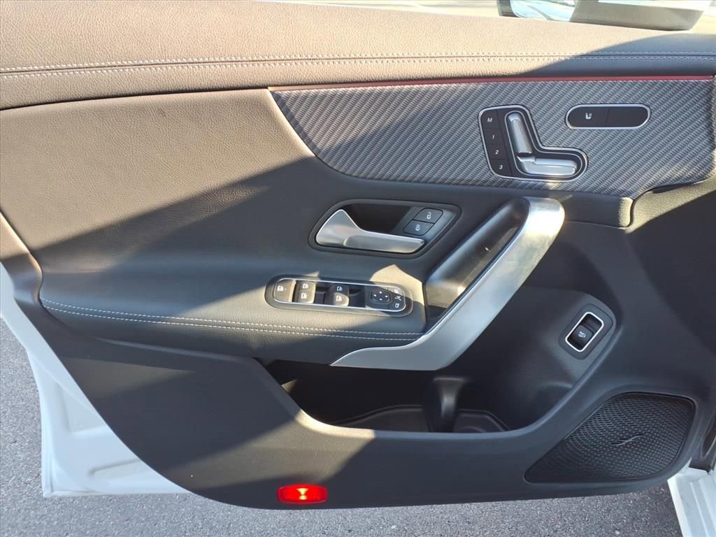 New 2025 Mercedes-Benz CLA 250 4MATIC image 11