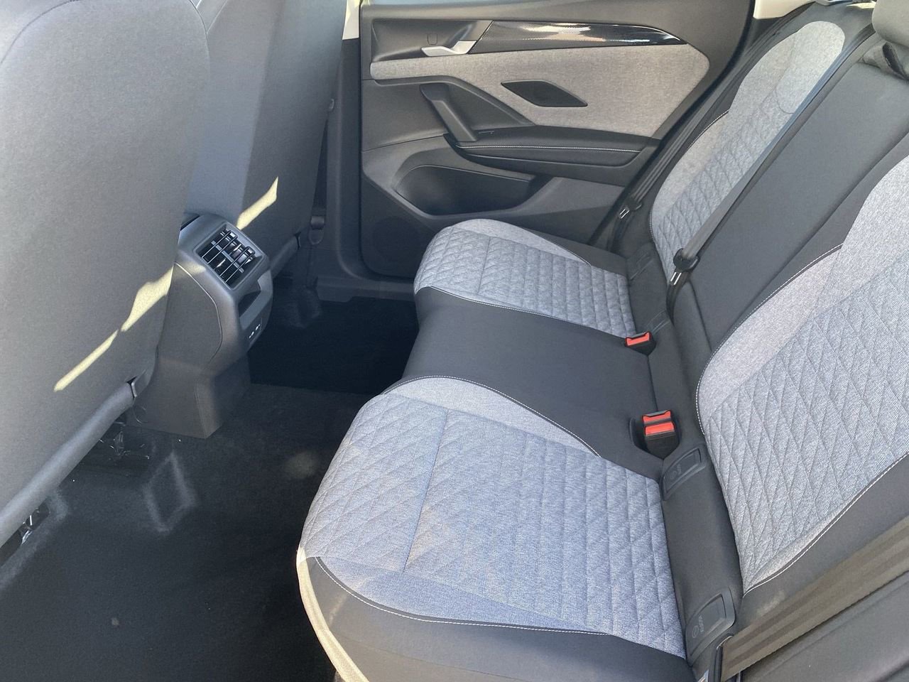 New 2026 Volkswagen Tiguan S image 13