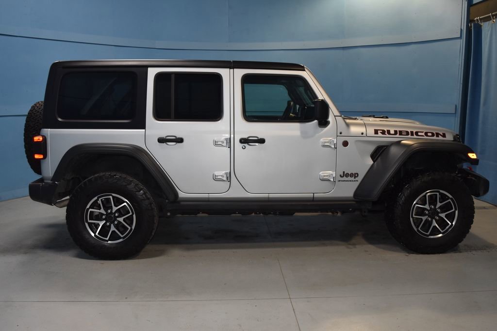 Used 2024 Jeep Wrangler Unlimited Rubicon image 21