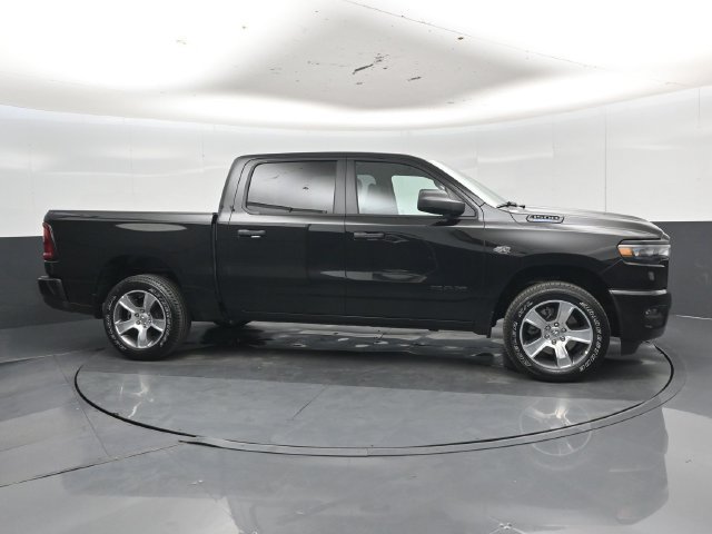 New 2027 RAM 1500 Express RWD image 34