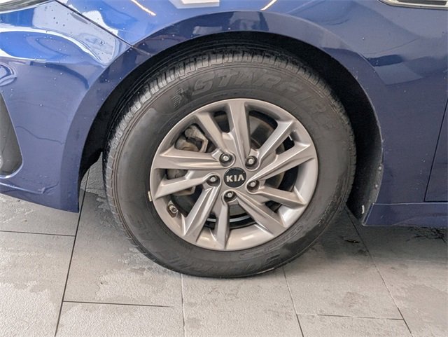 Used 2020 Kia Optima LX image 5