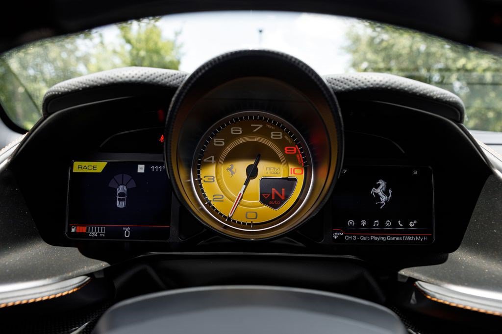 Used 2023 Ferrari 812 GTS RWD image 37