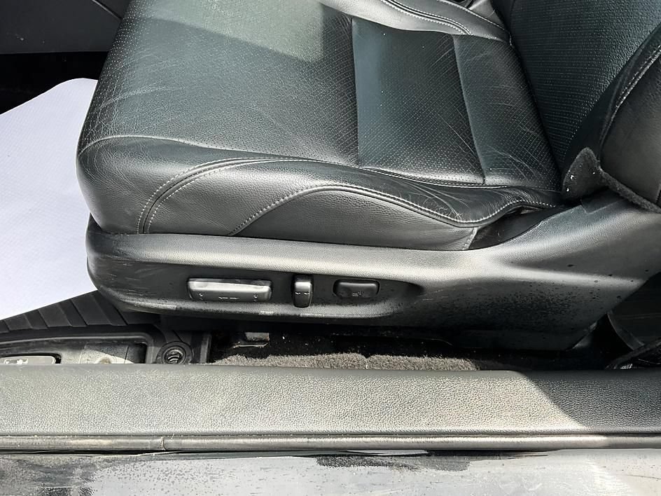 Used 2017 Honda Accord EX-L image 16