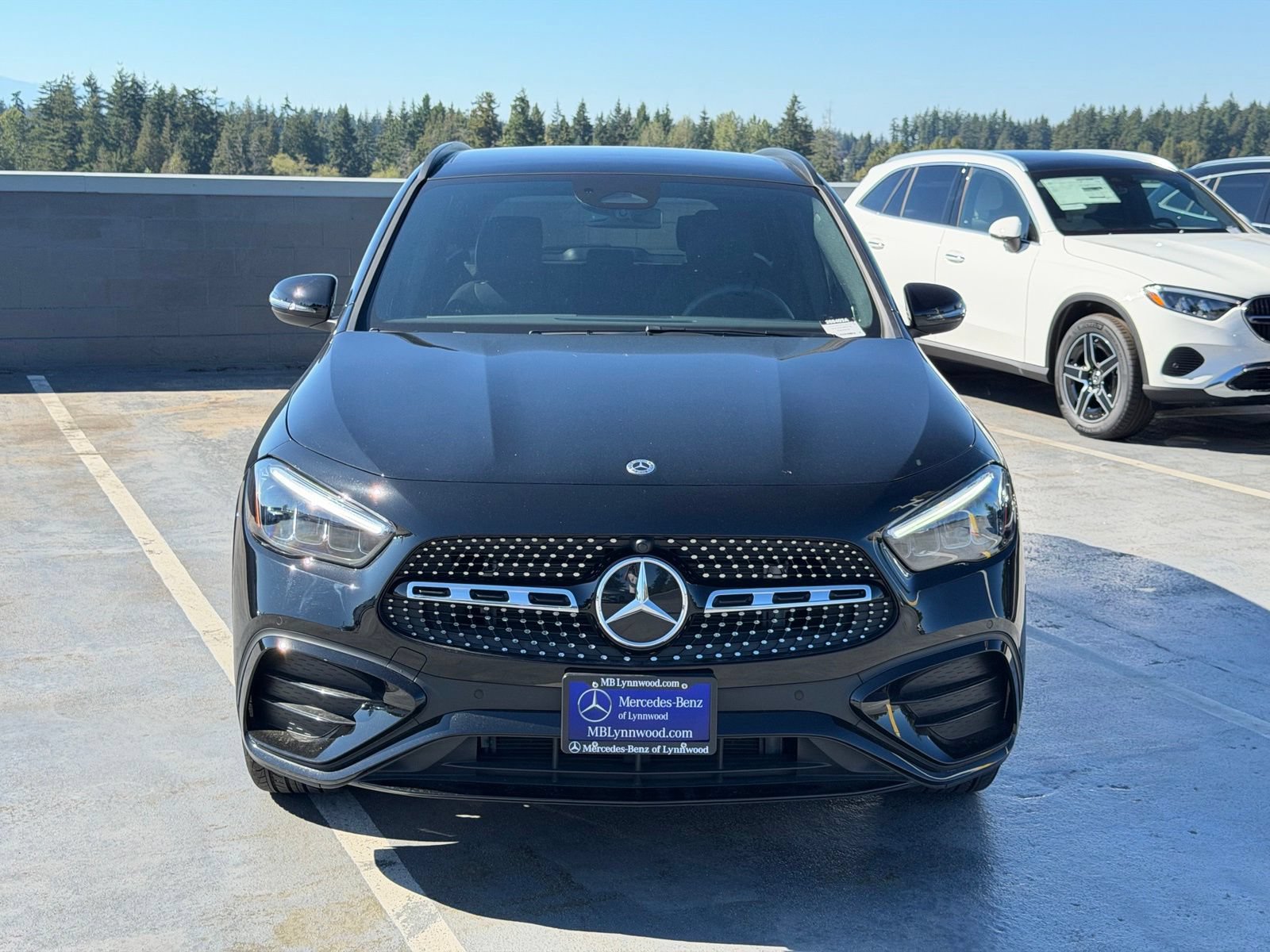 Used 2024 Mercedes-Benz GLA 250 4MATIC image 2