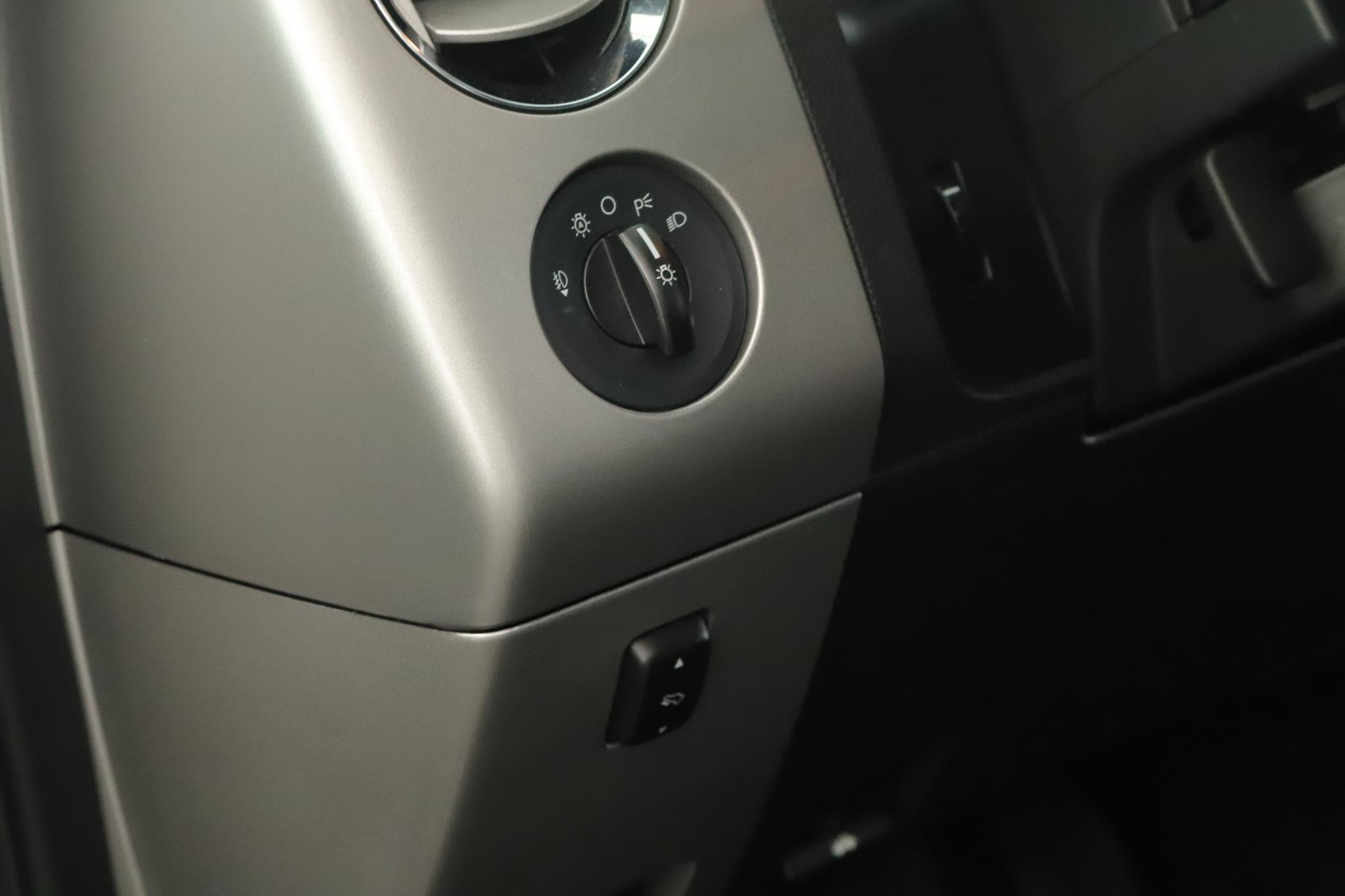 Used 2013 Ford Expedition EL Limited AWD/4WD image 10