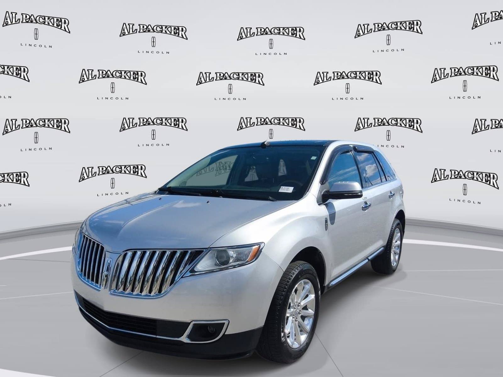 Used 2014 Lincoln MKX FWD w/ Equipment Group 102A