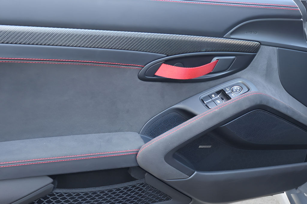 Used 2024 Porsche 718 Boxster Spyder RS RWD image 11